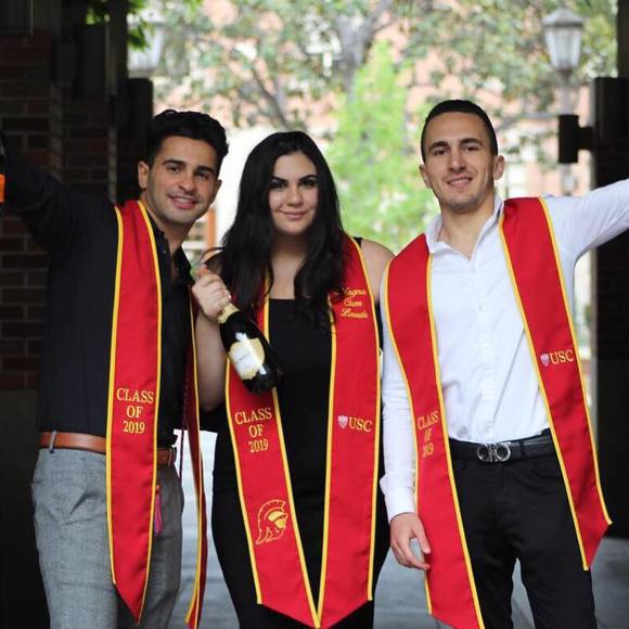 Meet your Posher, Lara - Picture 1 of 1